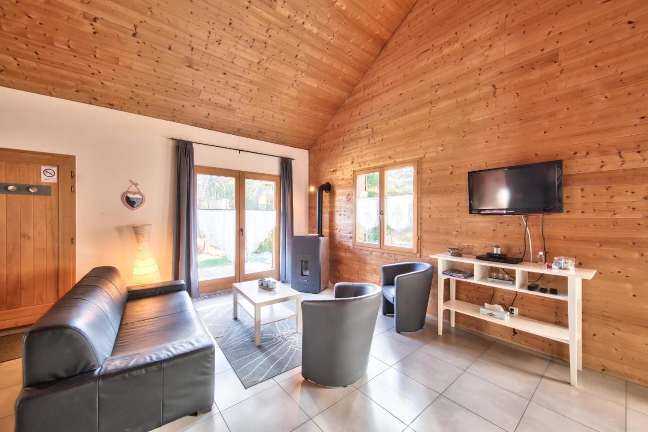 Chalet De Charme - Le Martinet Ney Eksteriør billede